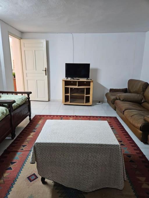 Hadhri Appartement 托泽尔 外观 照片